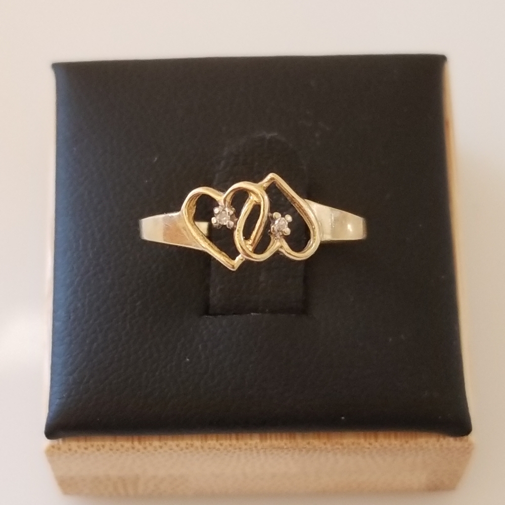 10K Gold Double Heart Ring - Picture 4 of 9